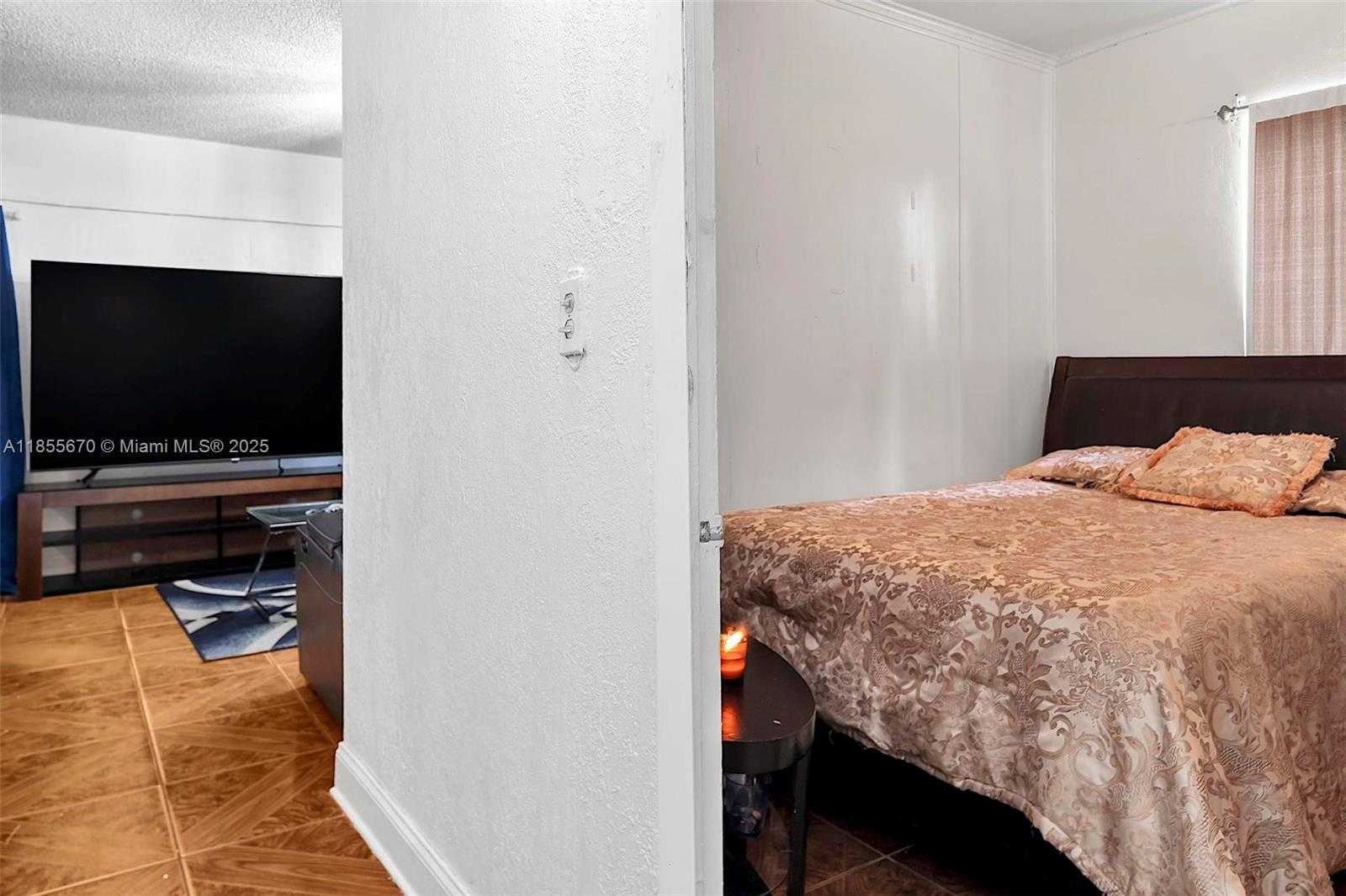 Small Image of 2900 NORTH WEST 164TH ST, Miami Gardens Number 15