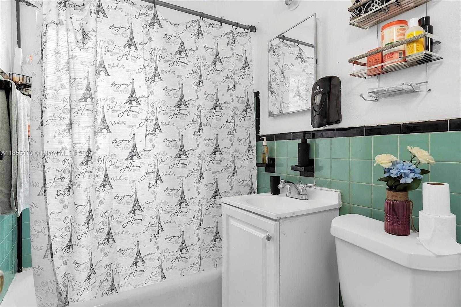 Small Image of 2900 NORTH WEST 164TH ST, Miami Gardens Number 17