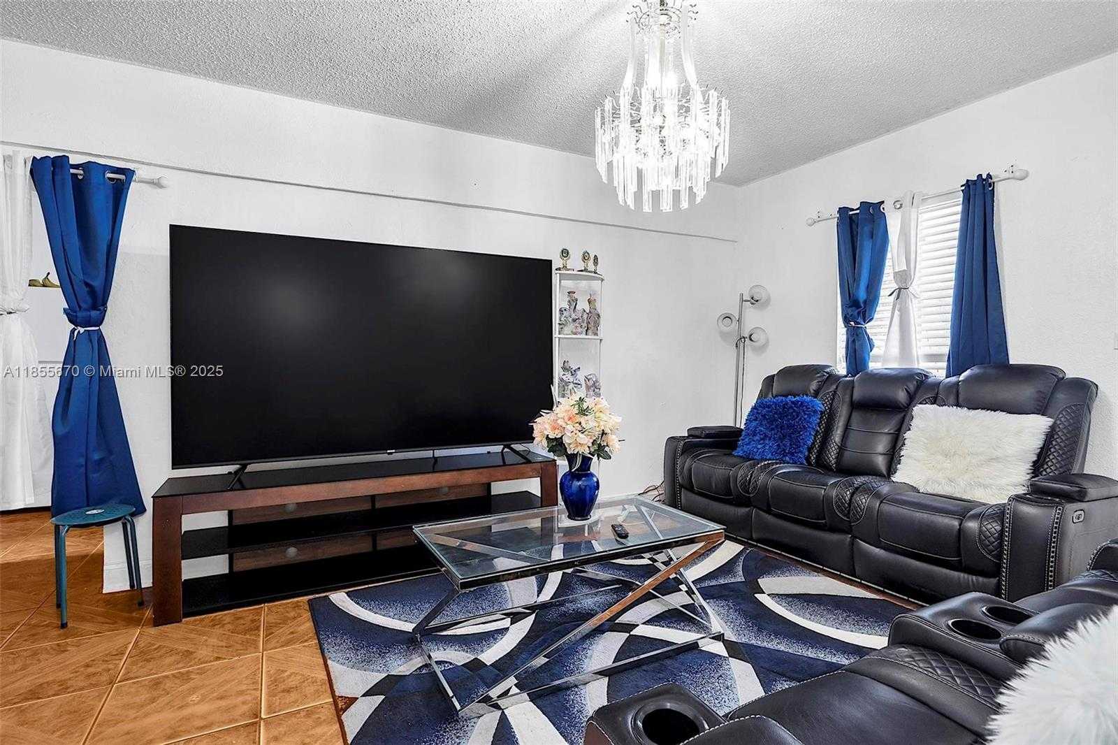 Small Image of 2900 NORTH WEST 164TH ST, Miami Gardens Number 6