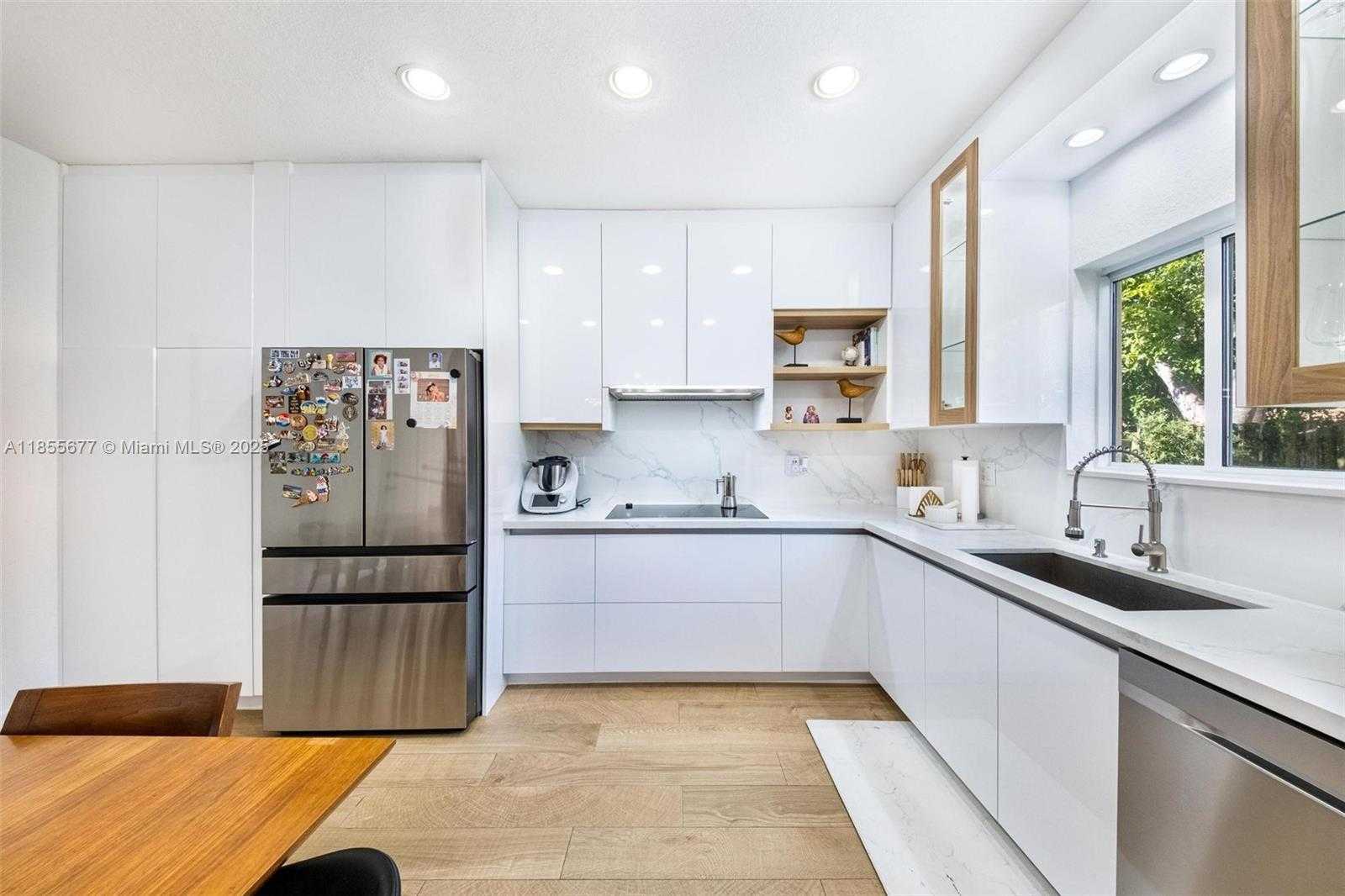 Small Image of 22536 SOUTH WEST 94TH PL, Cutler Bay Number 12