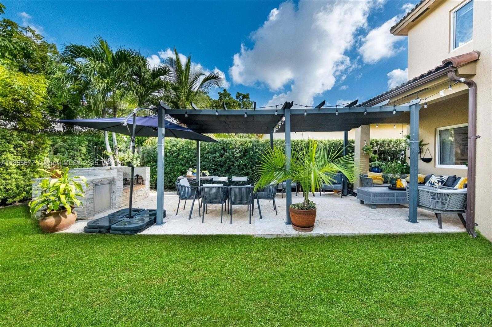 Small Image of 22536 SOUTH WEST 94TH PL, Cutler Bay Number 22