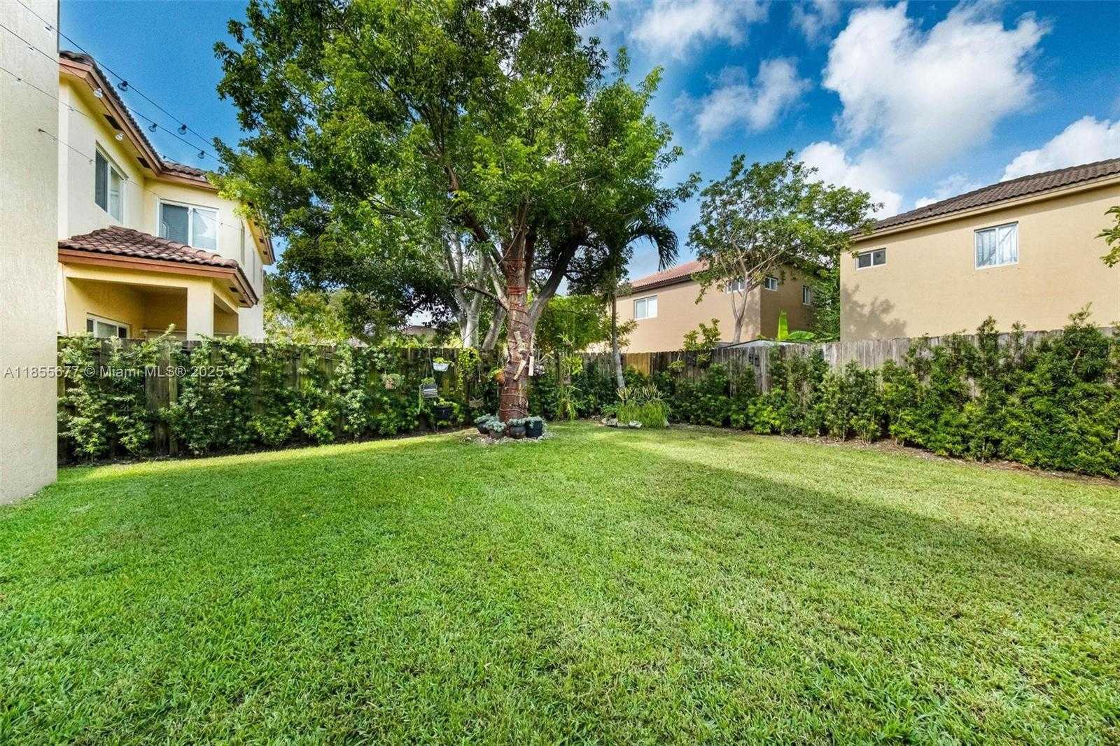 Small Image of 22536 SOUTH WEST 94TH PL, Cutler Bay Number 25