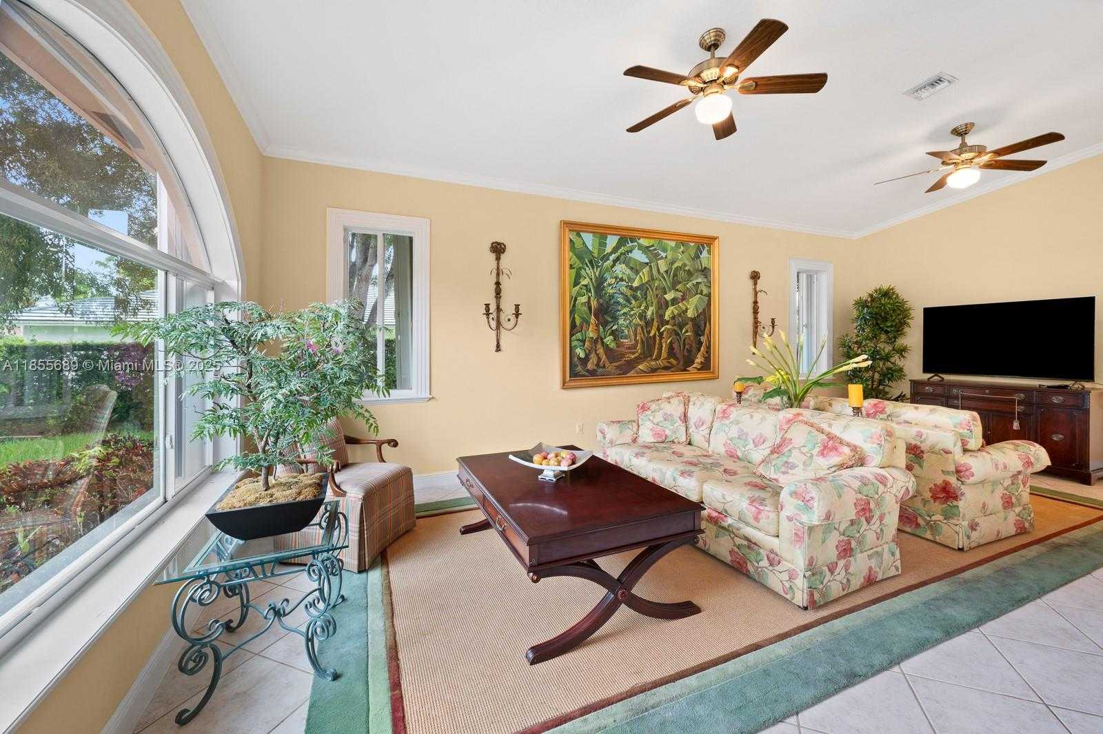 Small Image of 10621 SOUTH WEST 77TH AVE, Pinecrest Number 12