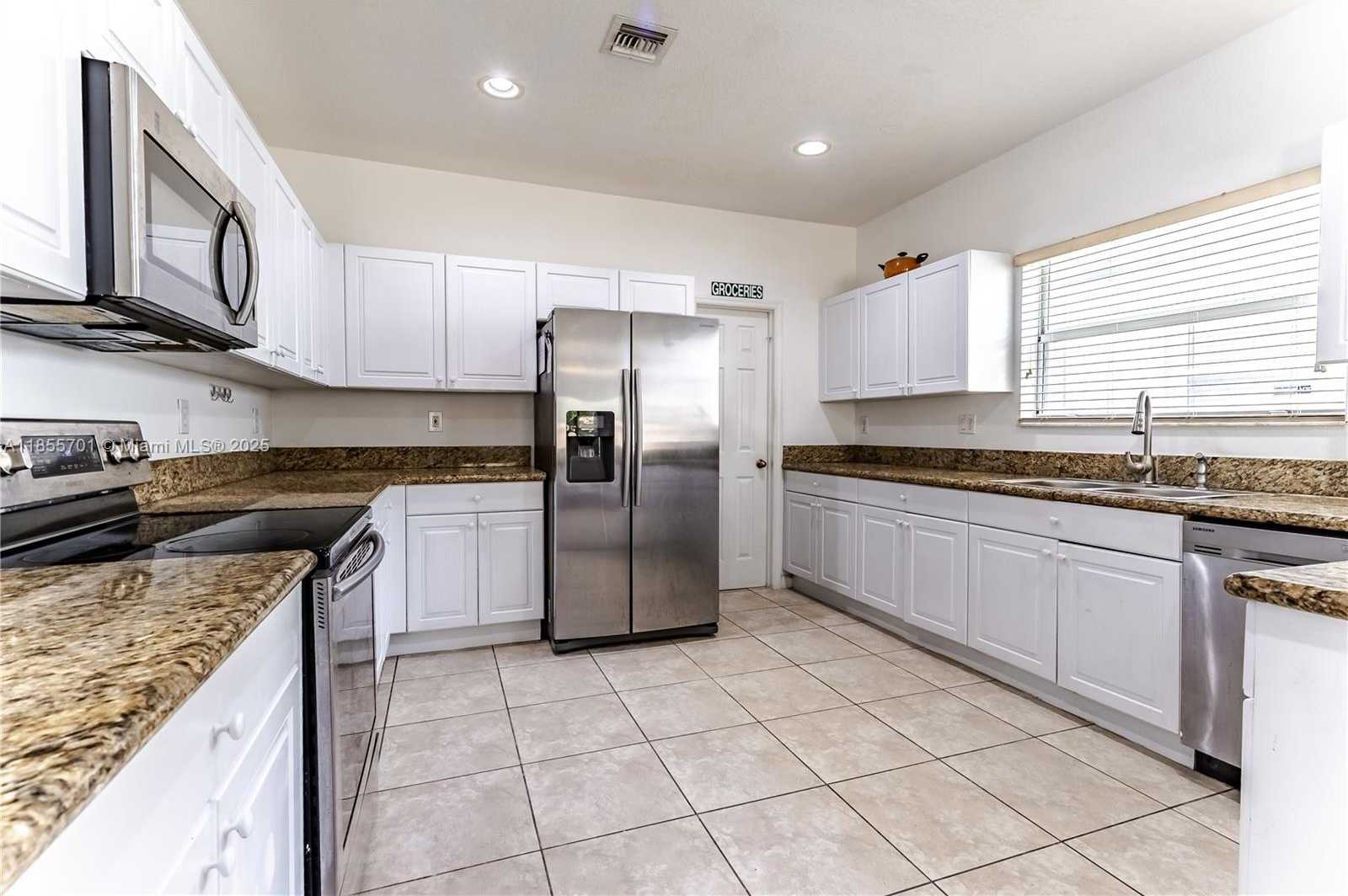 Small Image of 201 NORTH EAST 36TH TER, Homestead Number 12