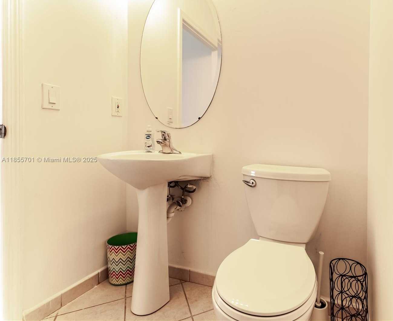 Small Image of 201 NORTH EAST 36TH TER, Homestead Number 13