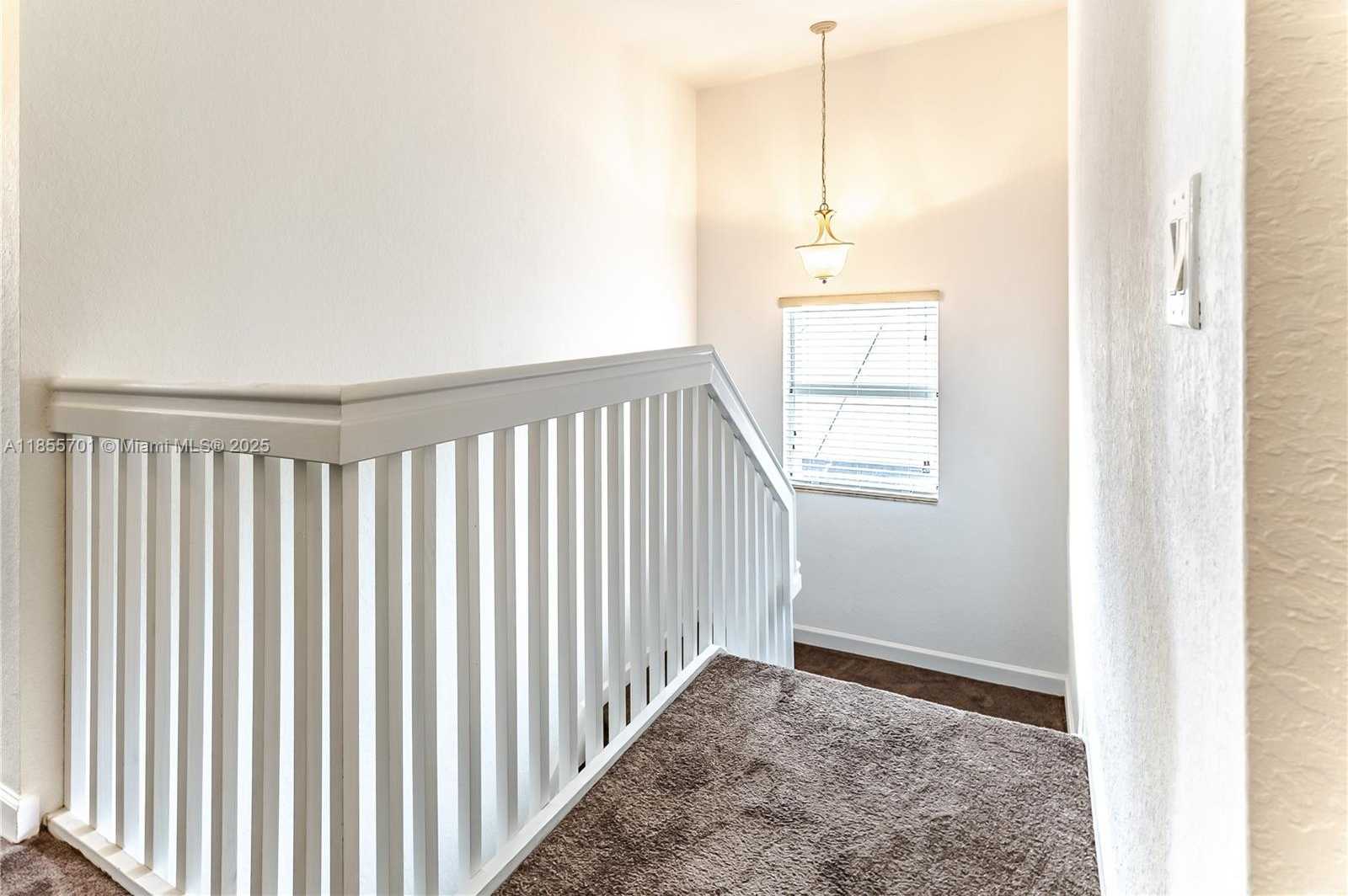 Small Image of 201 NORTH EAST 36TH TER, Homestead Number 25