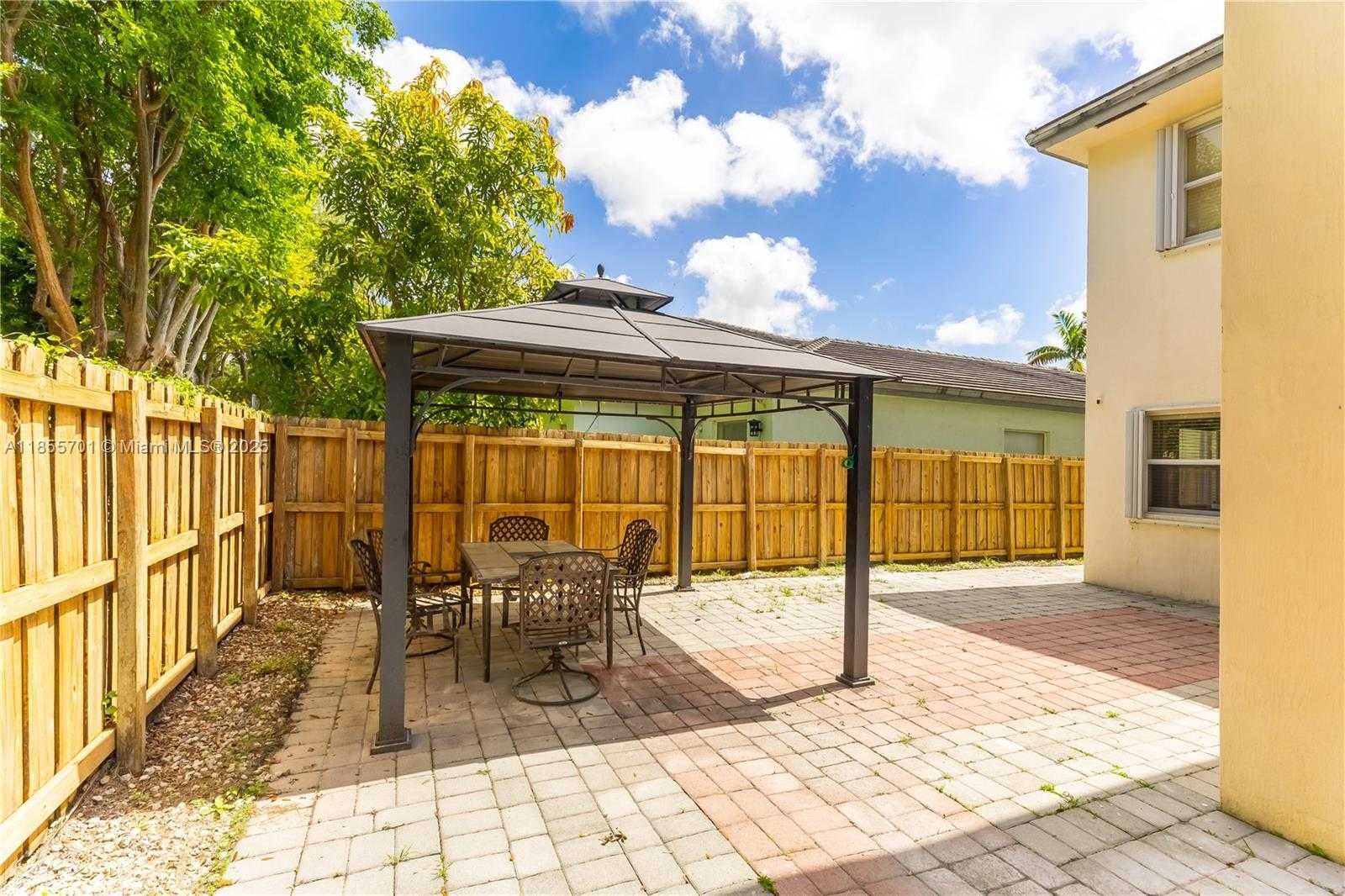 Small Image of 201 NORTH EAST 36TH TER, Homestead Number 26