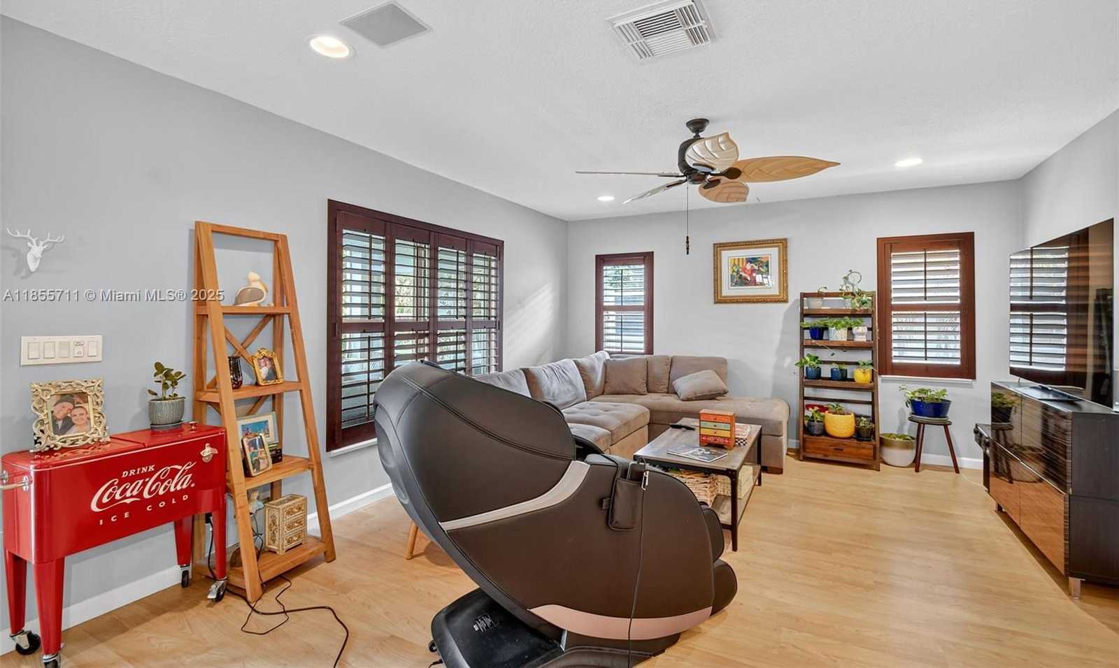 Small Image of 1506 SIENA LN, Boynton Beach Number 21