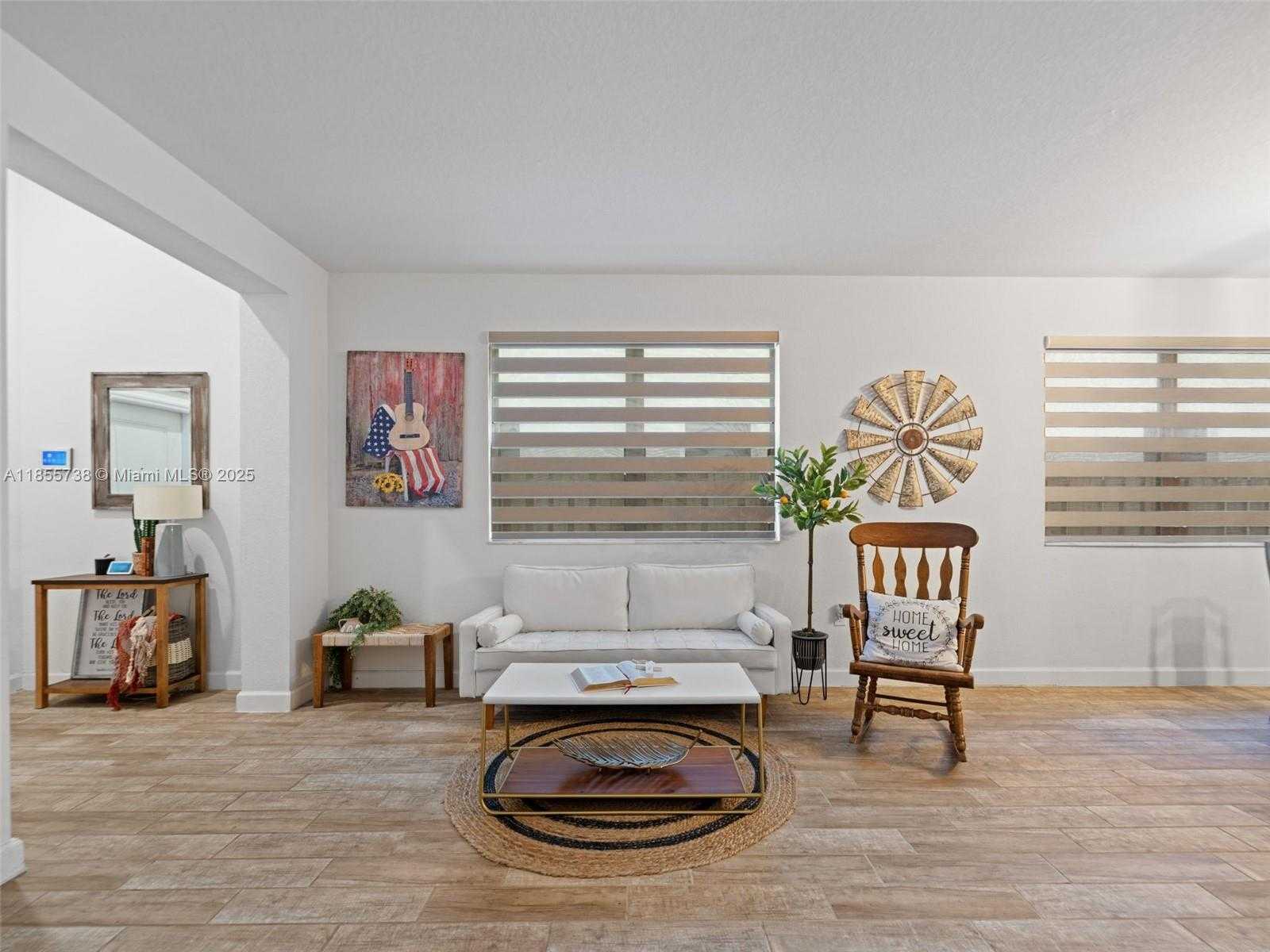 Small Image of 1418 SOUTH EAST 26TH TER, Homestead Number 17