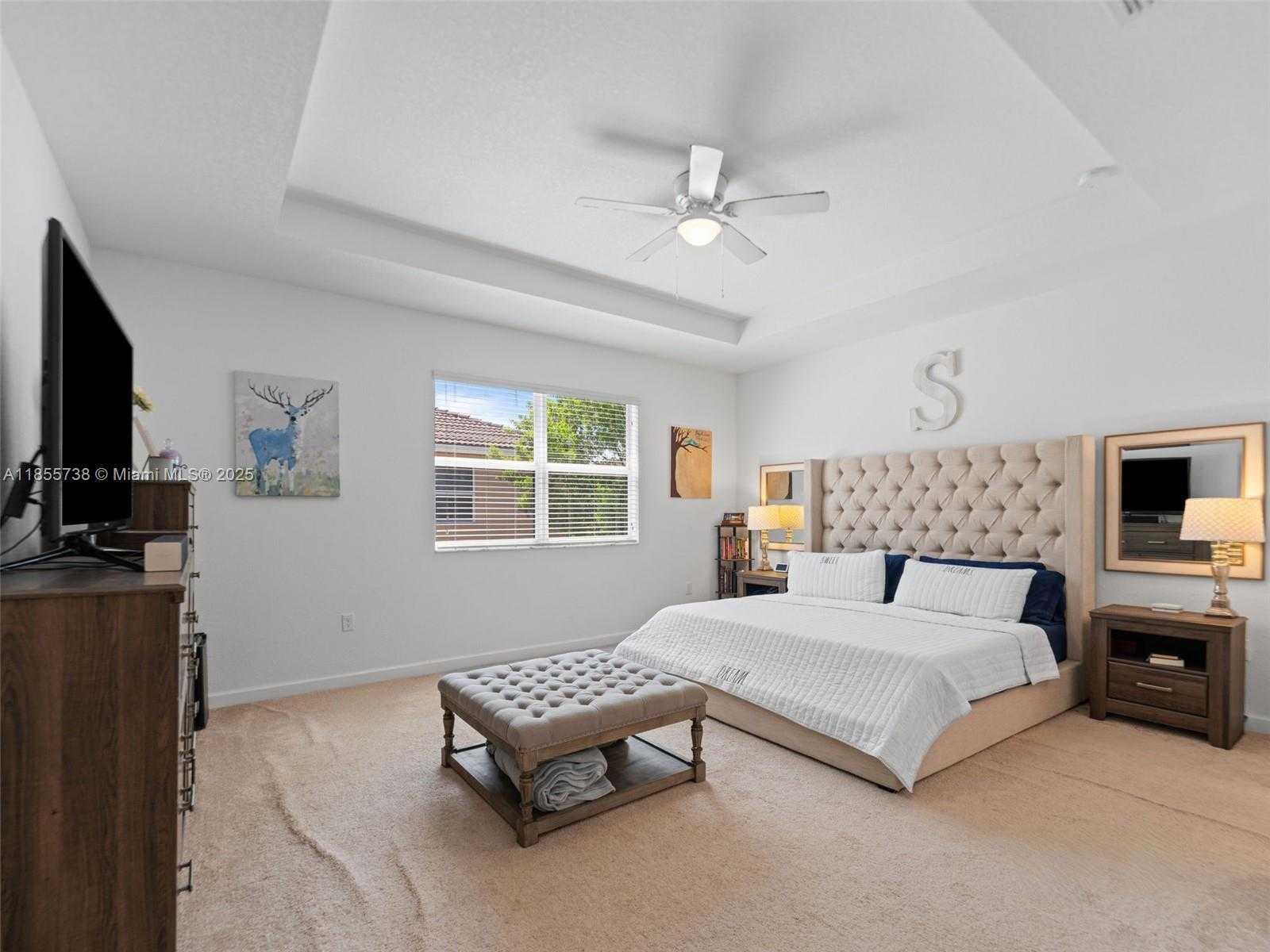 Small Image of 1418 SOUTH EAST 26TH TER, Homestead Number 6