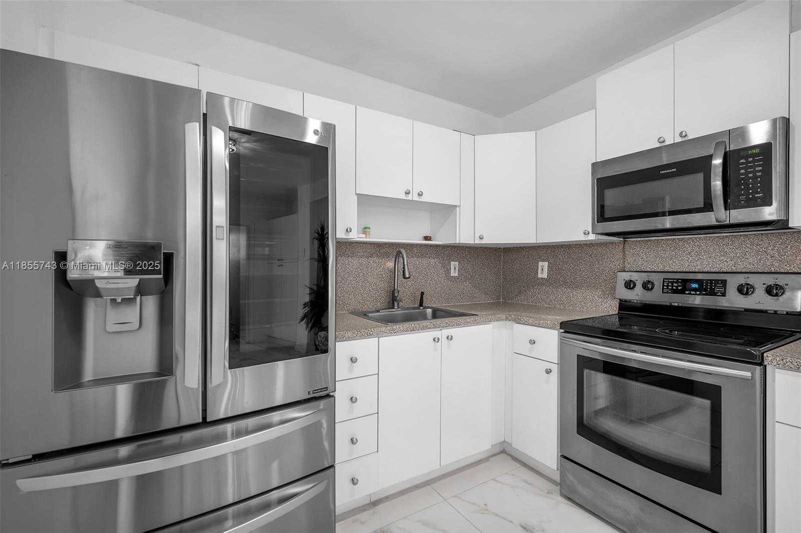 Small Image of 3241 SOUTH WEST 66TH AVE, Miramar Number 20