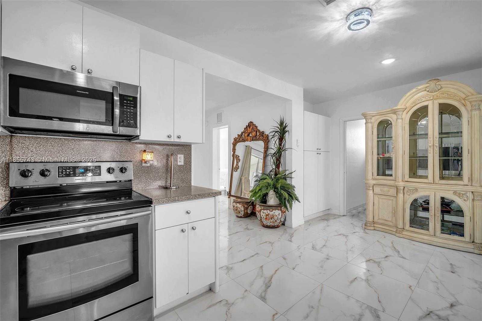 Small Image of 3241 SOUTH WEST 66TH AVE, Miramar Number 24