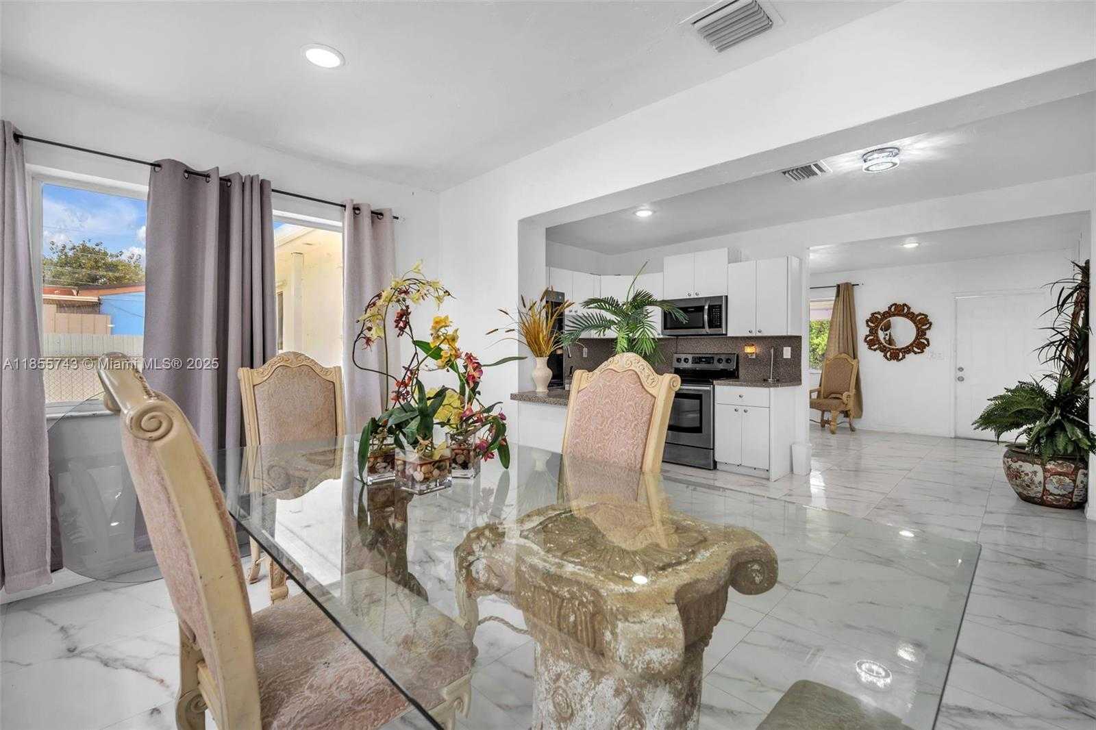 Small Image of 3241 SOUTH WEST 66TH AVE, Miramar Number 26