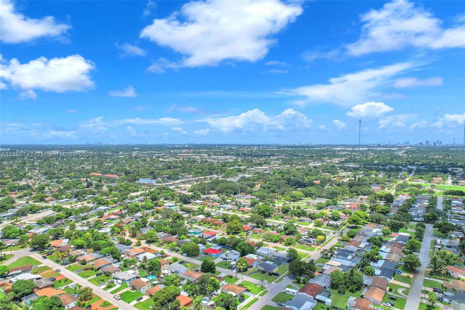 Small Image of 3241 SOUTH WEST 66TH AVE, Miramar Number 38