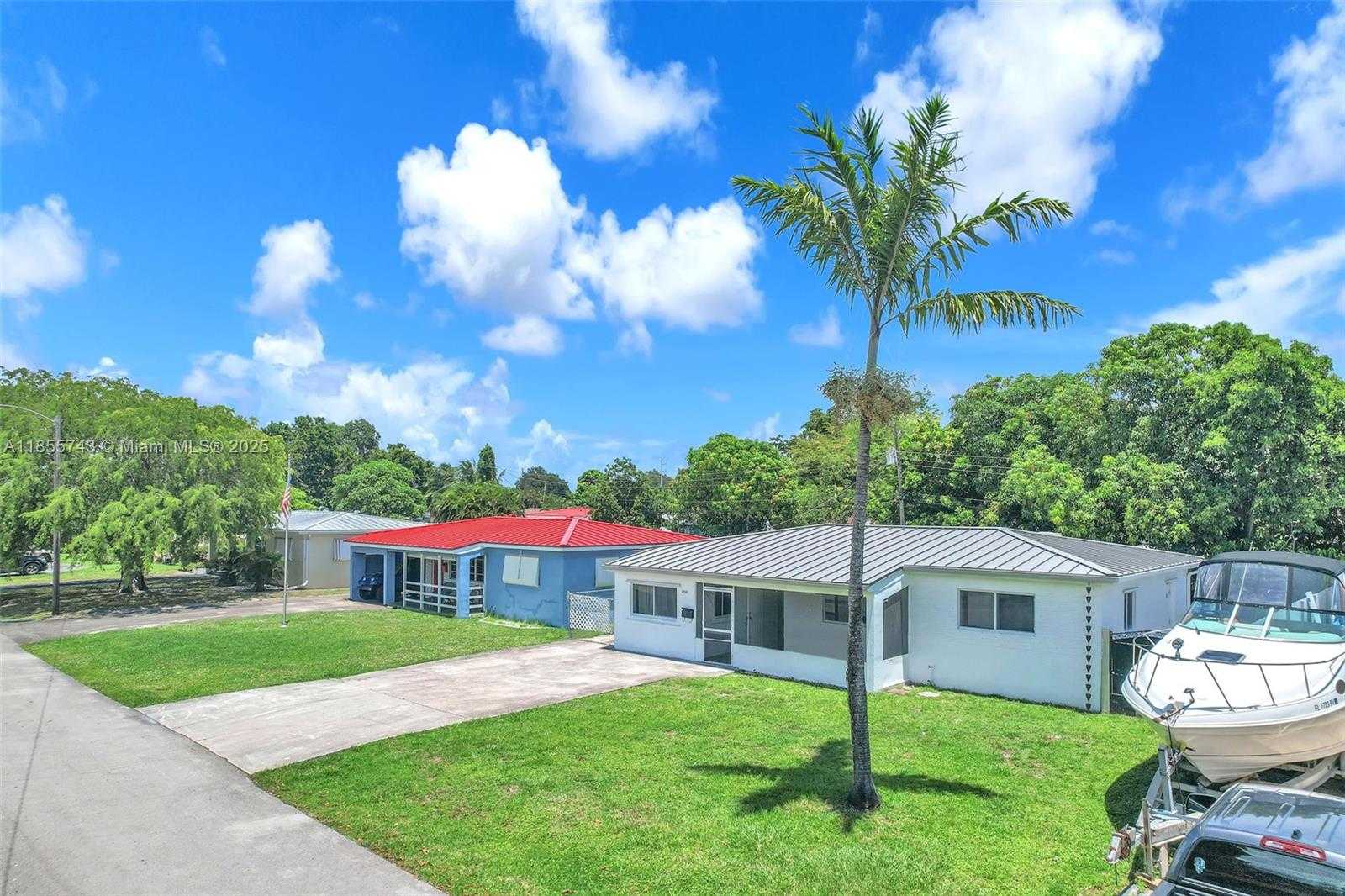 Small Image of 3241 SOUTH WEST 66TH AVE, Miramar Number 4