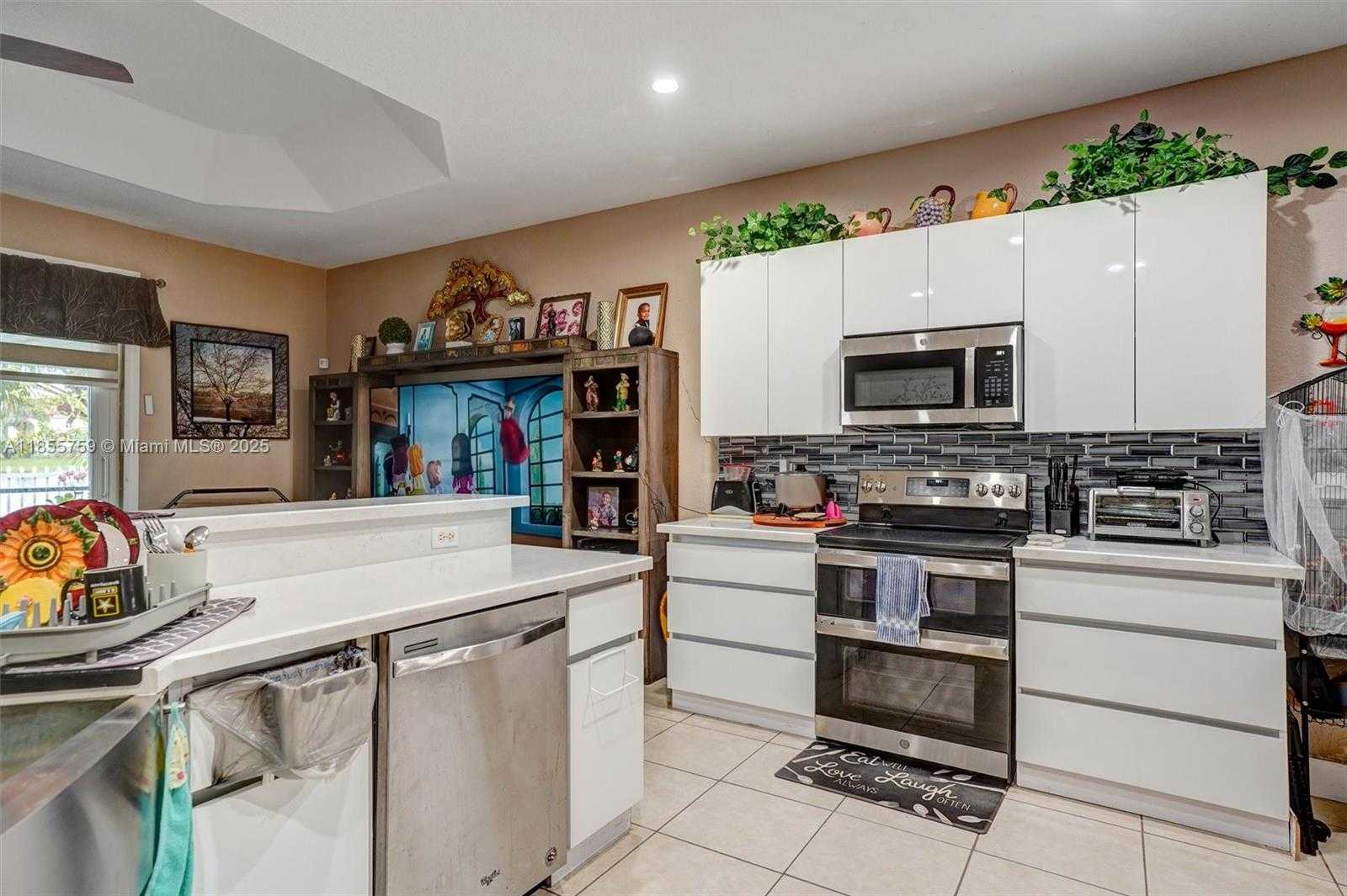 Small Image of 3985 NORTH EAST 15TH ST, Homestead Number 18