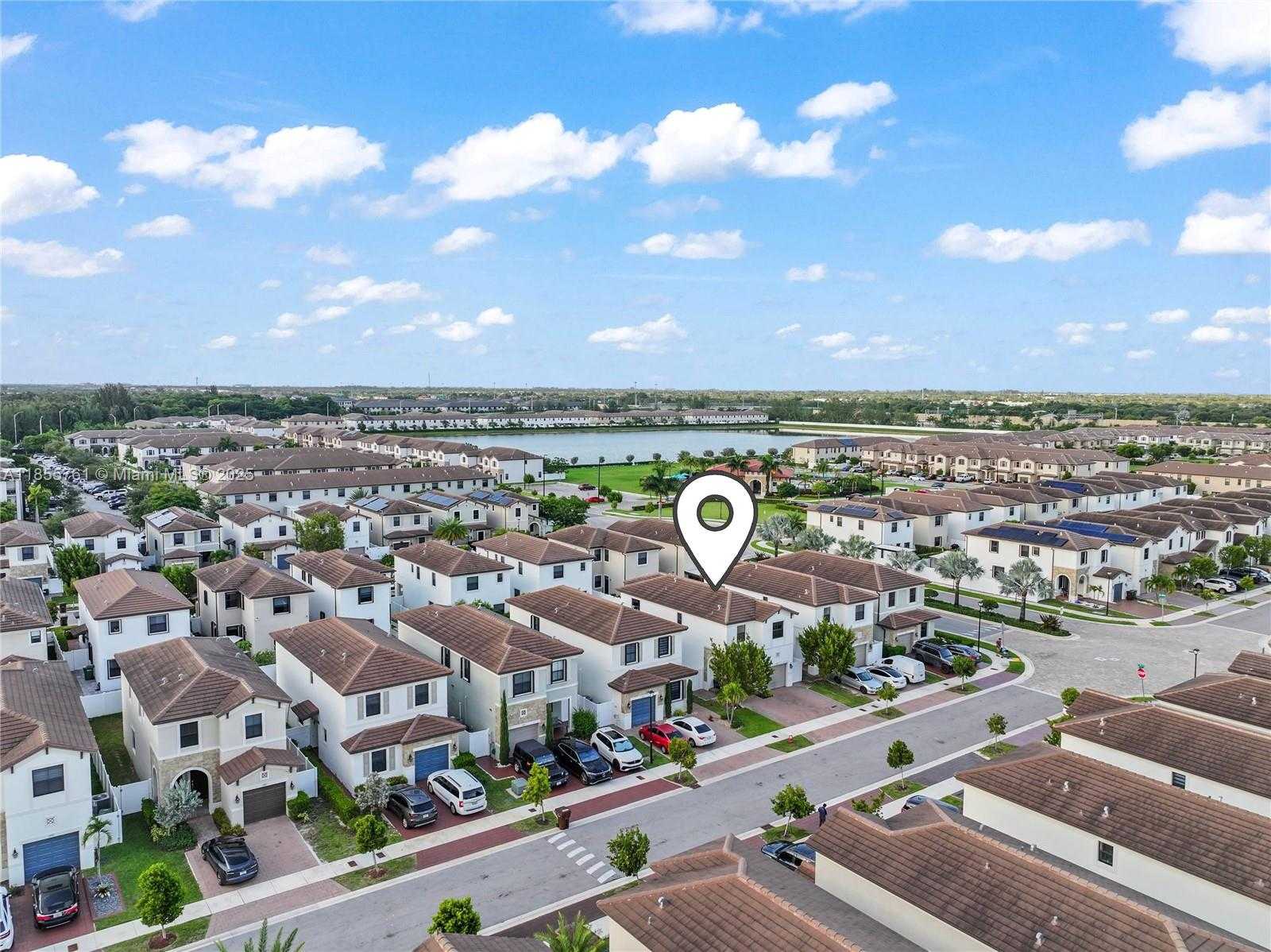 Small Image of 3471 WEST 110TH ST, Hialeah Number 39