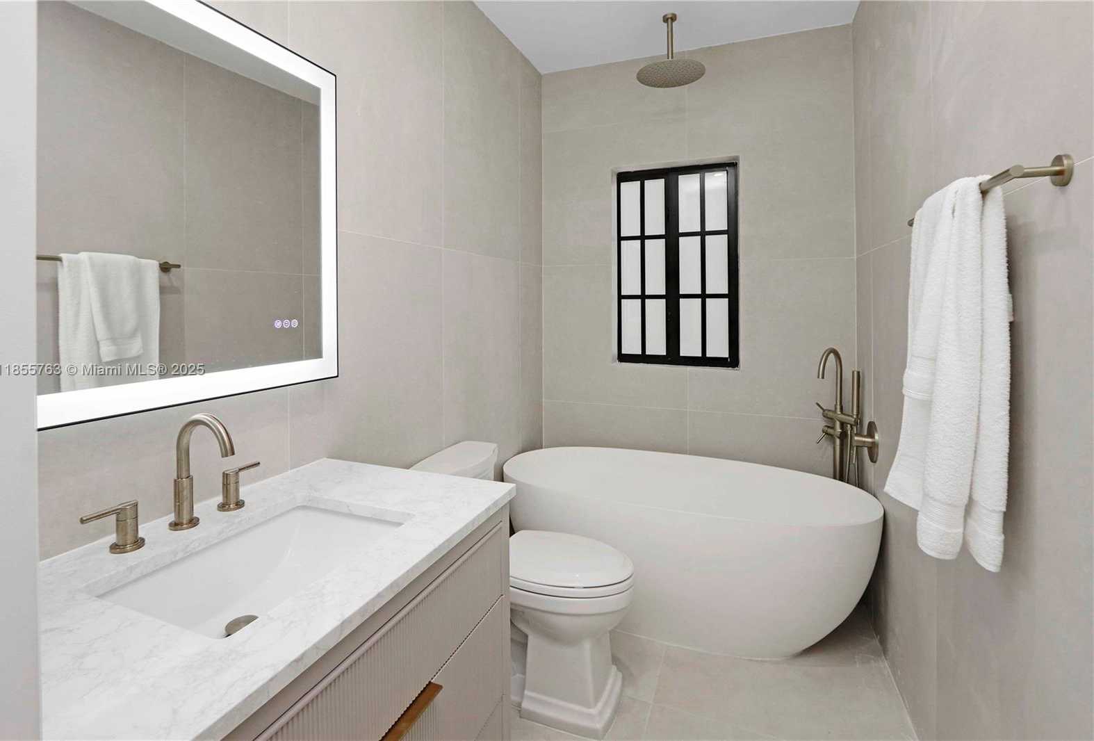 Small Image of 3153 ROYAL PALM AVE, Miami Beach Number 23