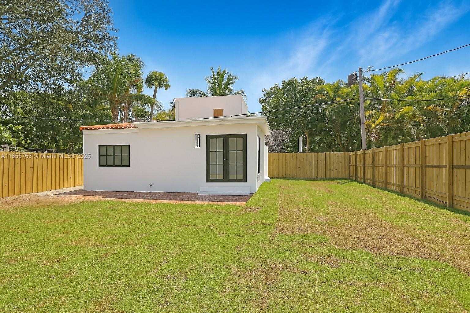Small Image of 3153 ROYAL PALM AVE, Miami Beach Number 27