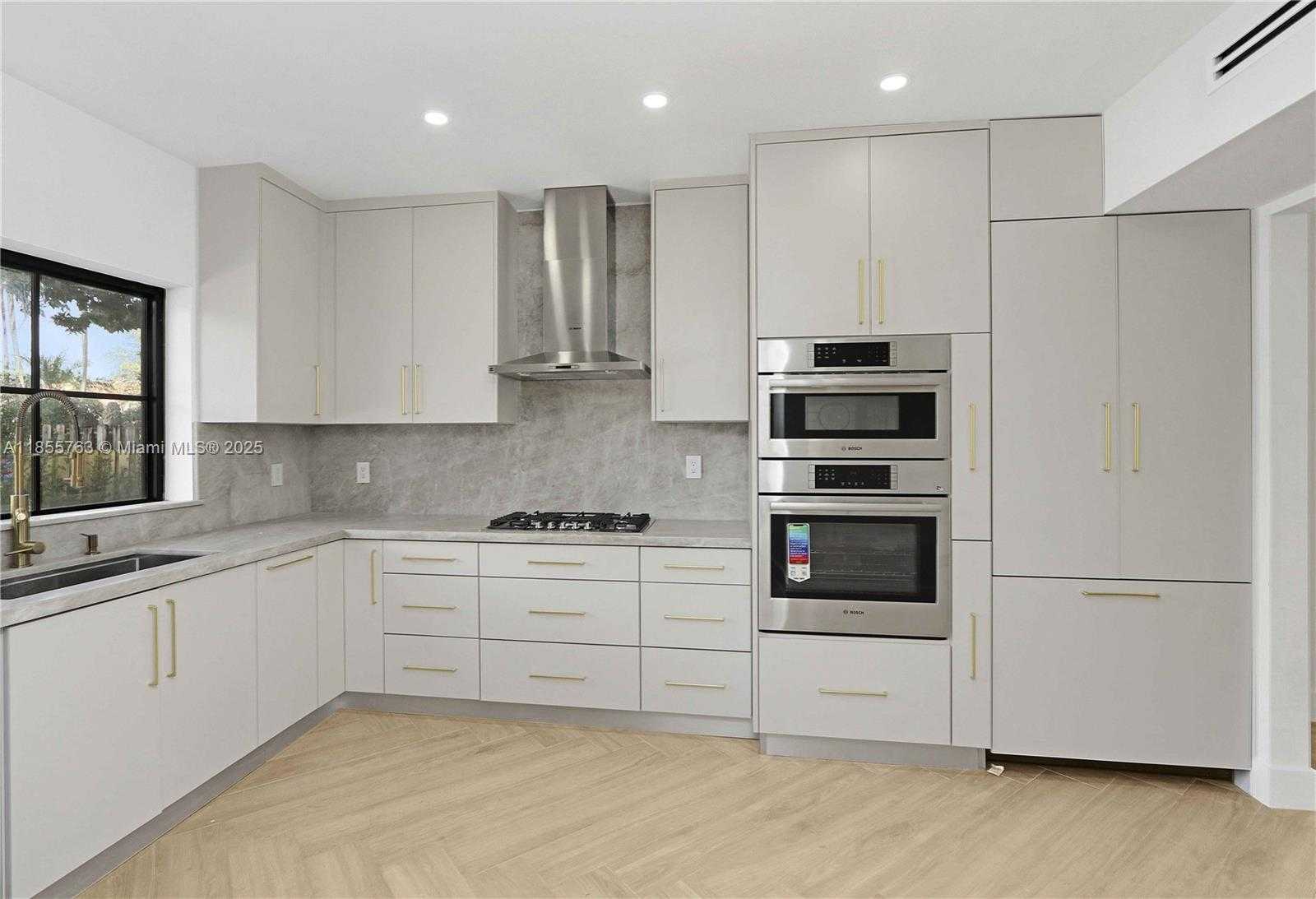 Small Image of 3153 ROYAL PALM AVE, Miami Beach Number 8