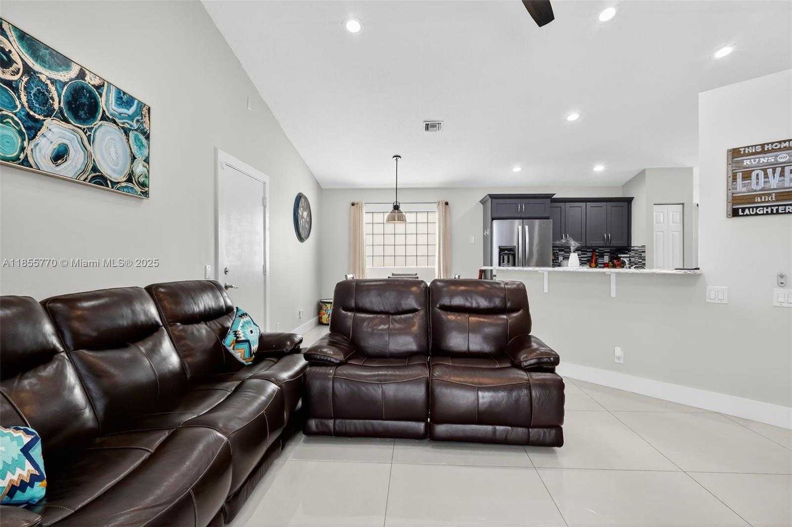 Small Image of Boynton Beach Number 6