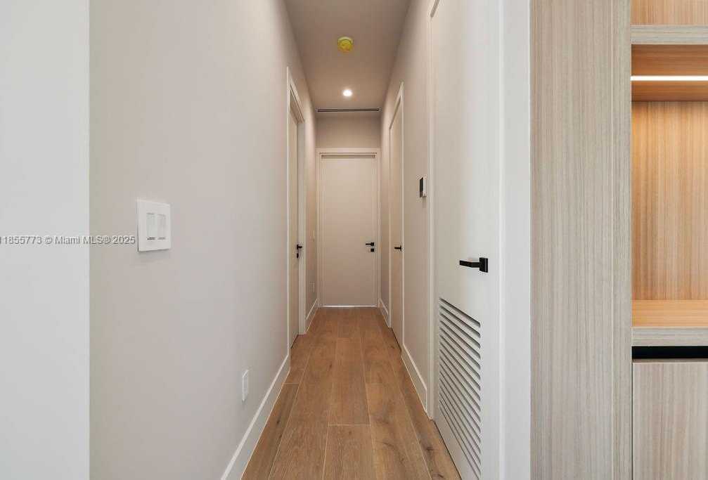 Small Image of 810 NORTH EAST 17TH, Fort Lauderdale Number 24