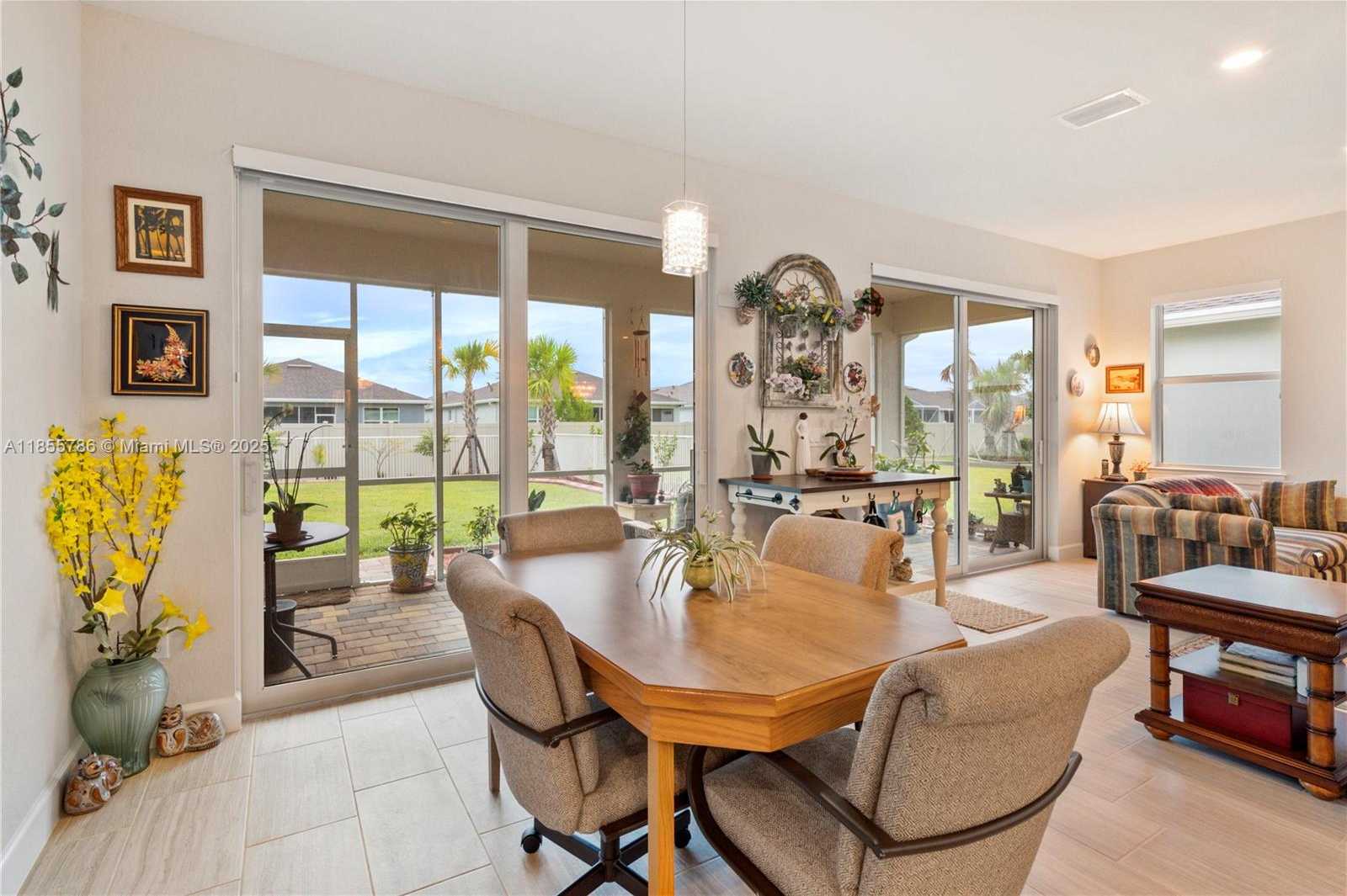 Small Image of 13133 SOUTH WEST SMALT LN, Port St. Lucie Number 16