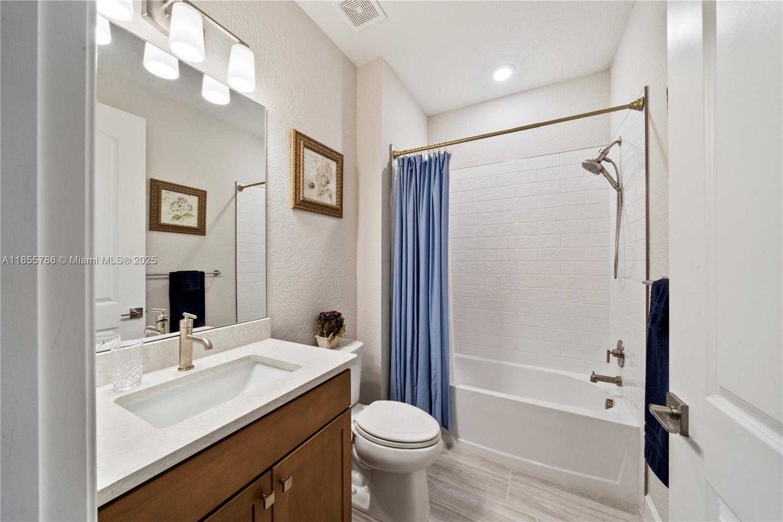 Small Image of 13133 SOUTH WEST SMALT LN, Port St. Lucie Number 19