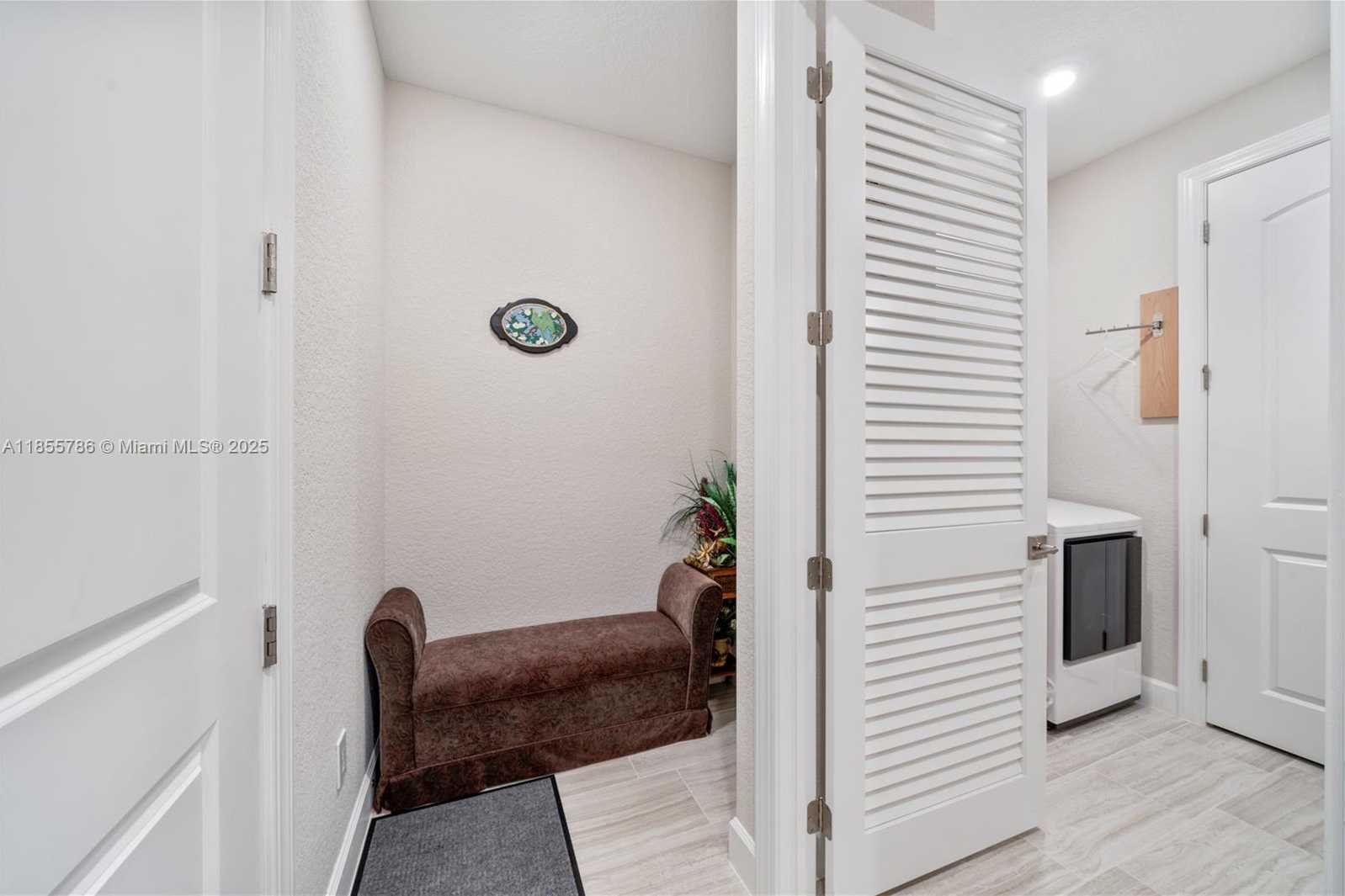 Small Image of 13133 SOUTH WEST SMALT LN, Port St. Lucie Number 25