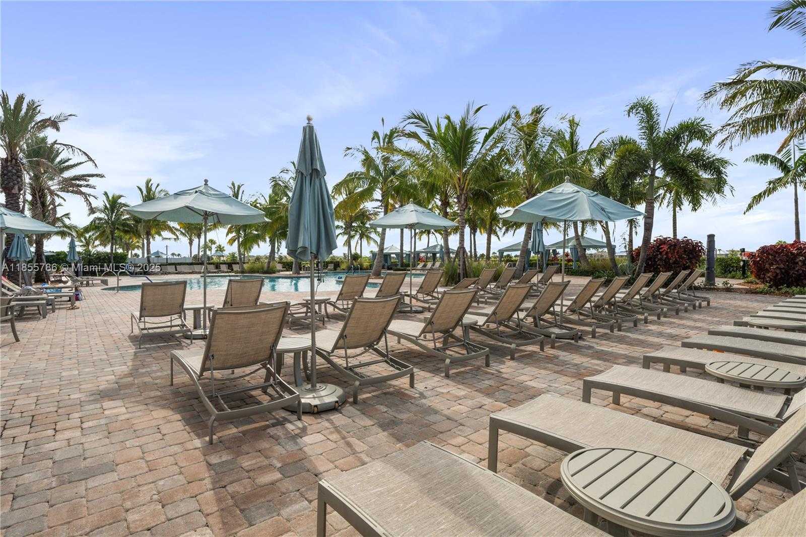 Small Image of 13133 SOUTH WEST SMALT LN, Port St. Lucie Number 39