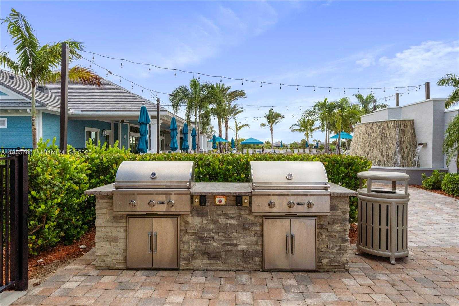 Small Image of 13133 SOUTH WEST SMALT LN, Port St. Lucie Number 42