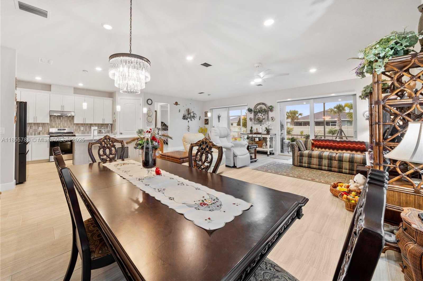 Small Image of 13133 SOUTH WEST SMALT LN, Port St. Lucie Number 6