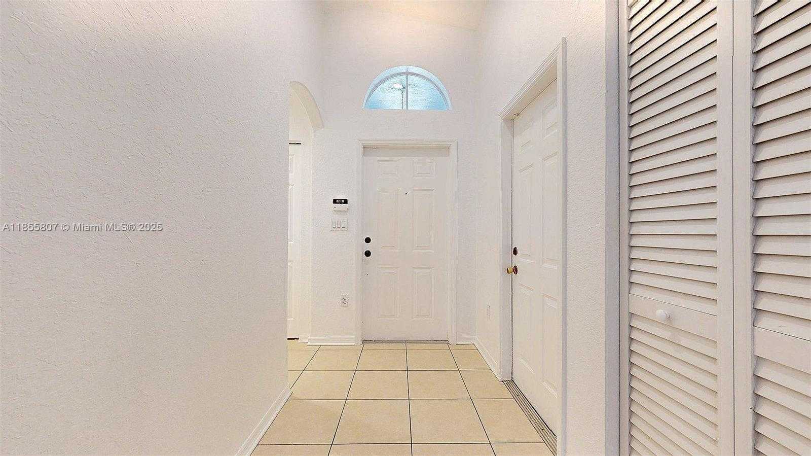 Small Image of 2004 SOUTH EAST 15TH ST, Homestead Number 2