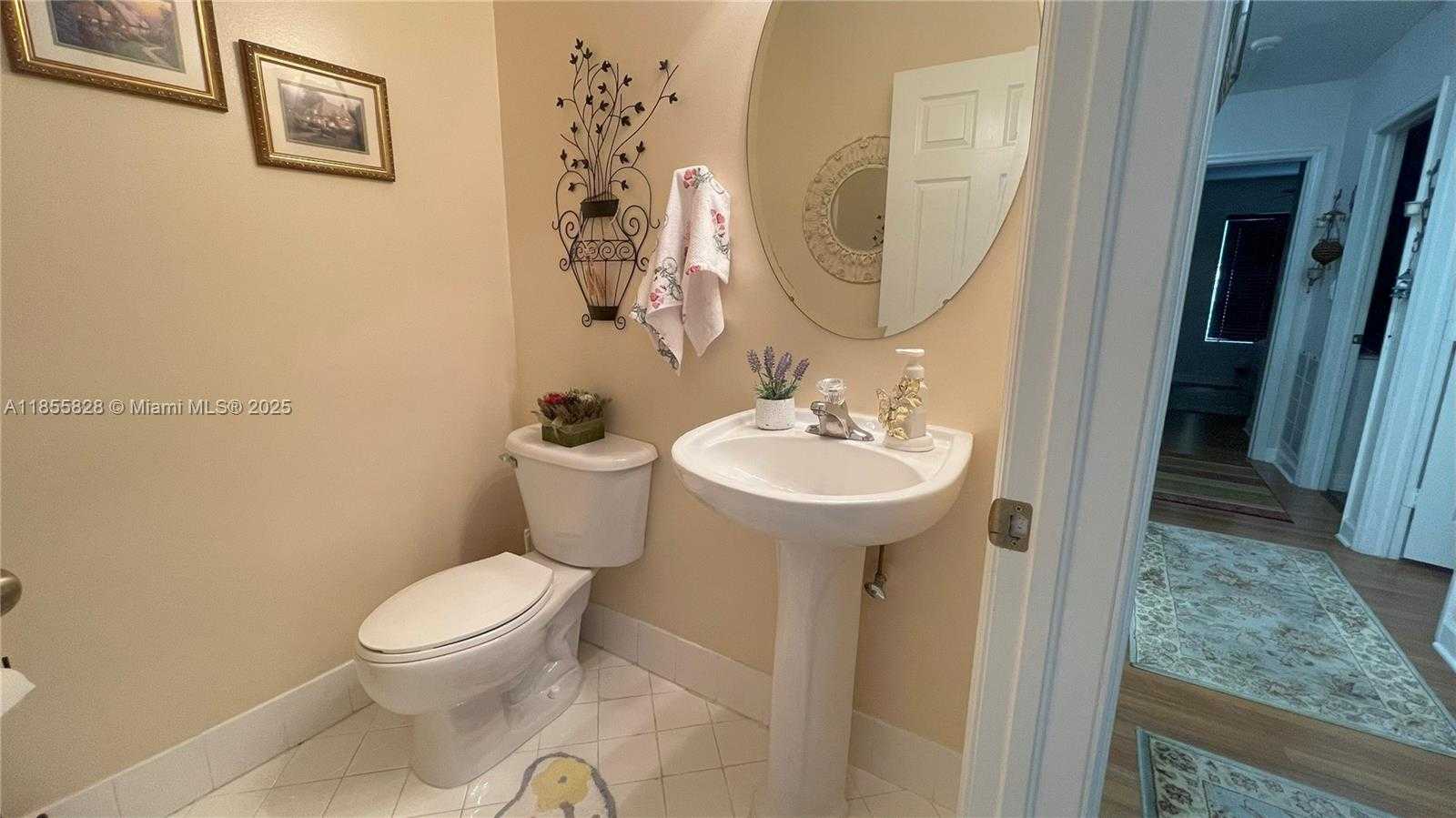 Small Image of 9506 SOUTH WEST 220TH LN, Cutler Bay Number 18