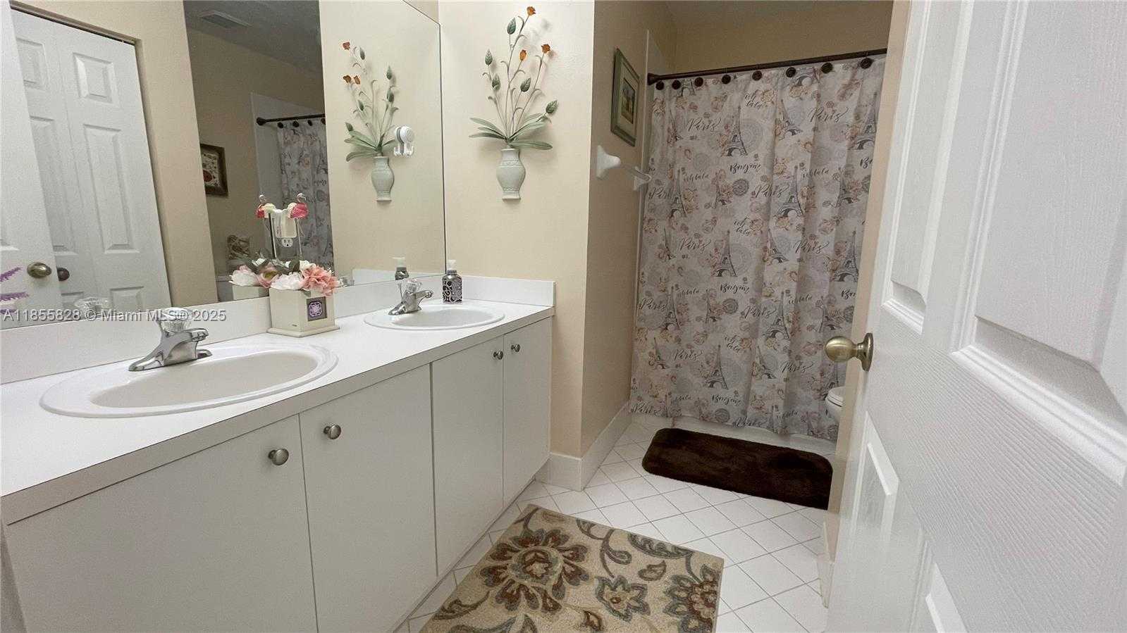 Small Image of 9506 SOUTH WEST 220TH LN, Cutler Bay Number 20