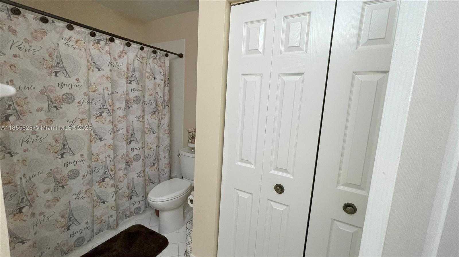 Small Image of 9506 SOUTH WEST 220TH LN, Cutler Bay Number 21
