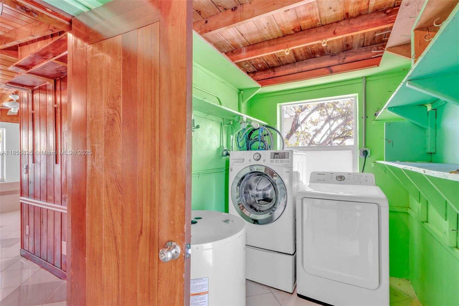 Small Image of 140 GARDENIA ST, Plantation Key Number 17