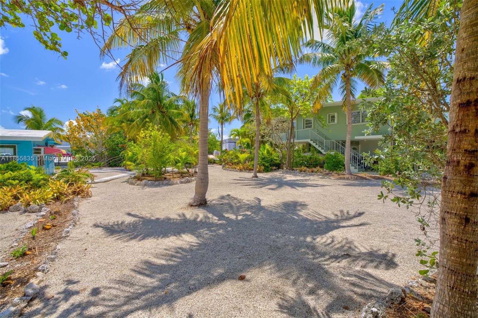 Small Image of 140 GARDENIA ST, Plantation Key Number 32