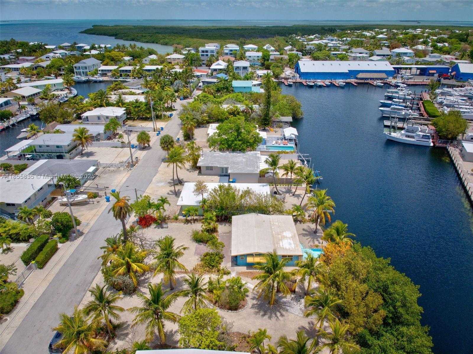 Small Image of 140 GARDENIA ST, Plantation Key Number 36