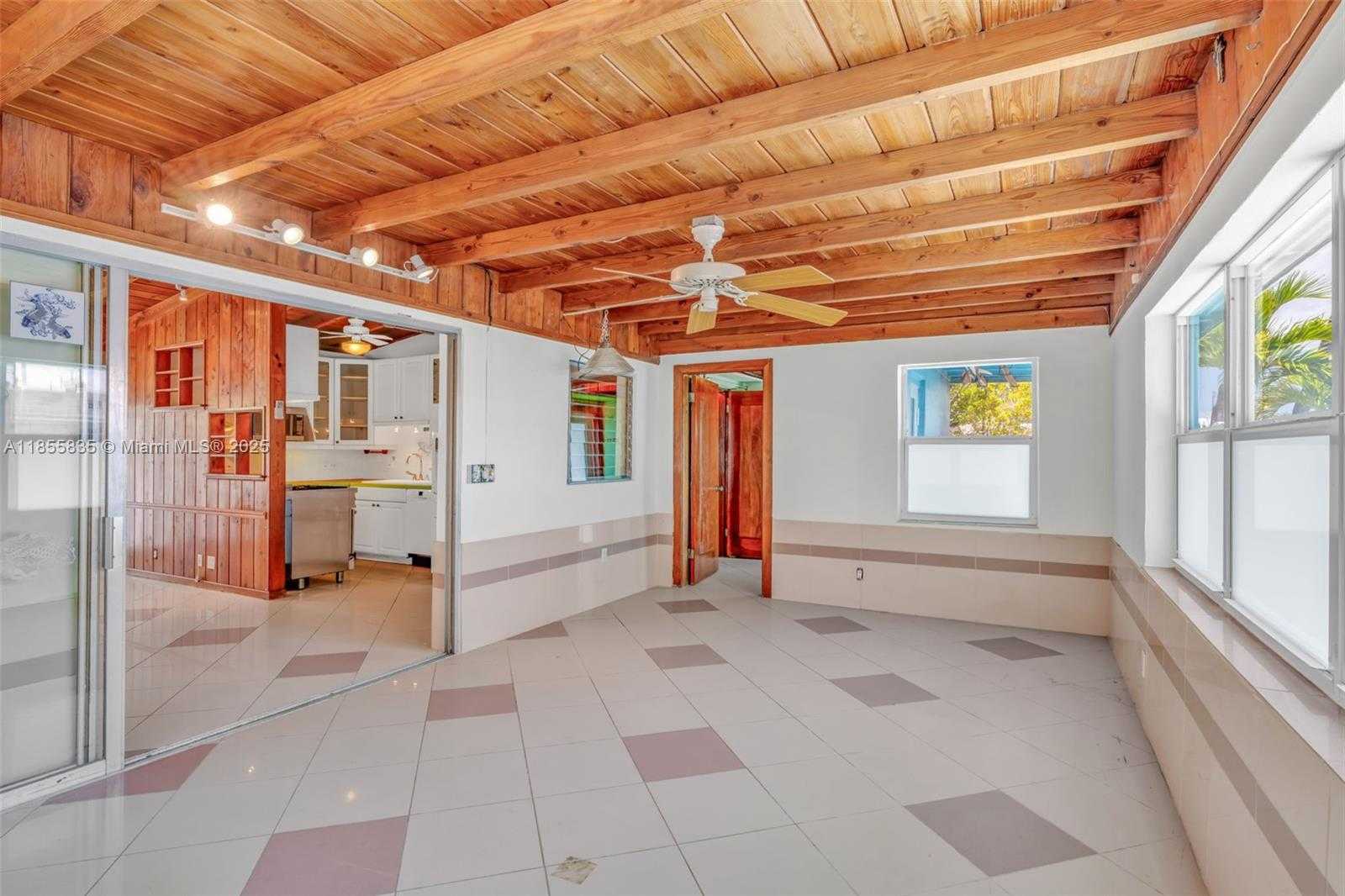 Small Image of 140 GARDENIA ST, Plantation Key Number 9