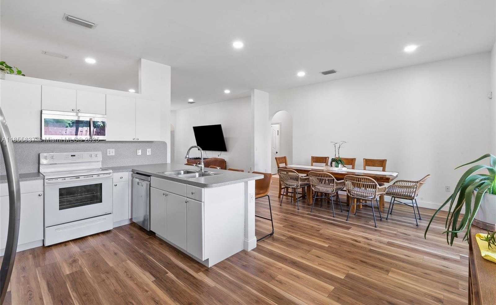 Small Image of 2630 DUNWOODIE PL, Homestead Number 17