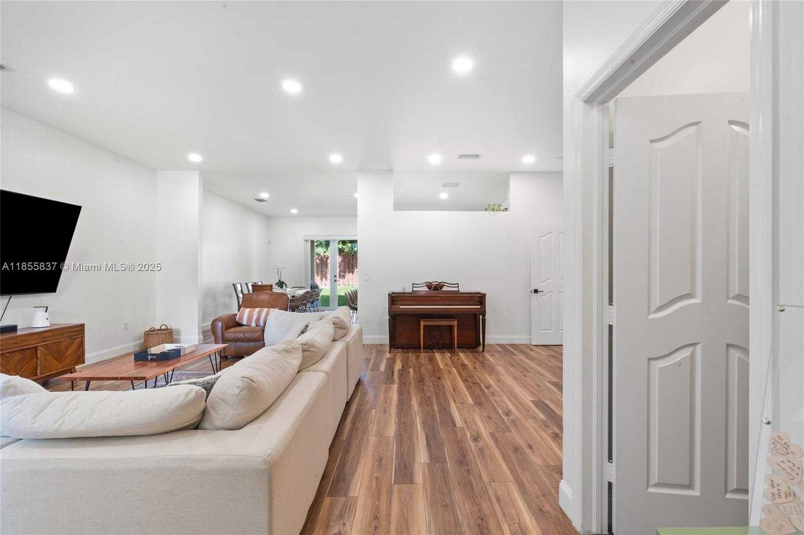 Small Image of 2630 DUNWOODIE PL, Homestead Number 6