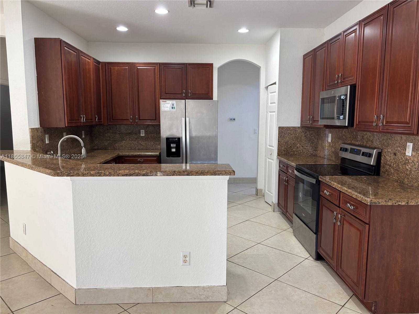 Small Image of 3946 WEST WHITEWATER AVE, Weston Number 10