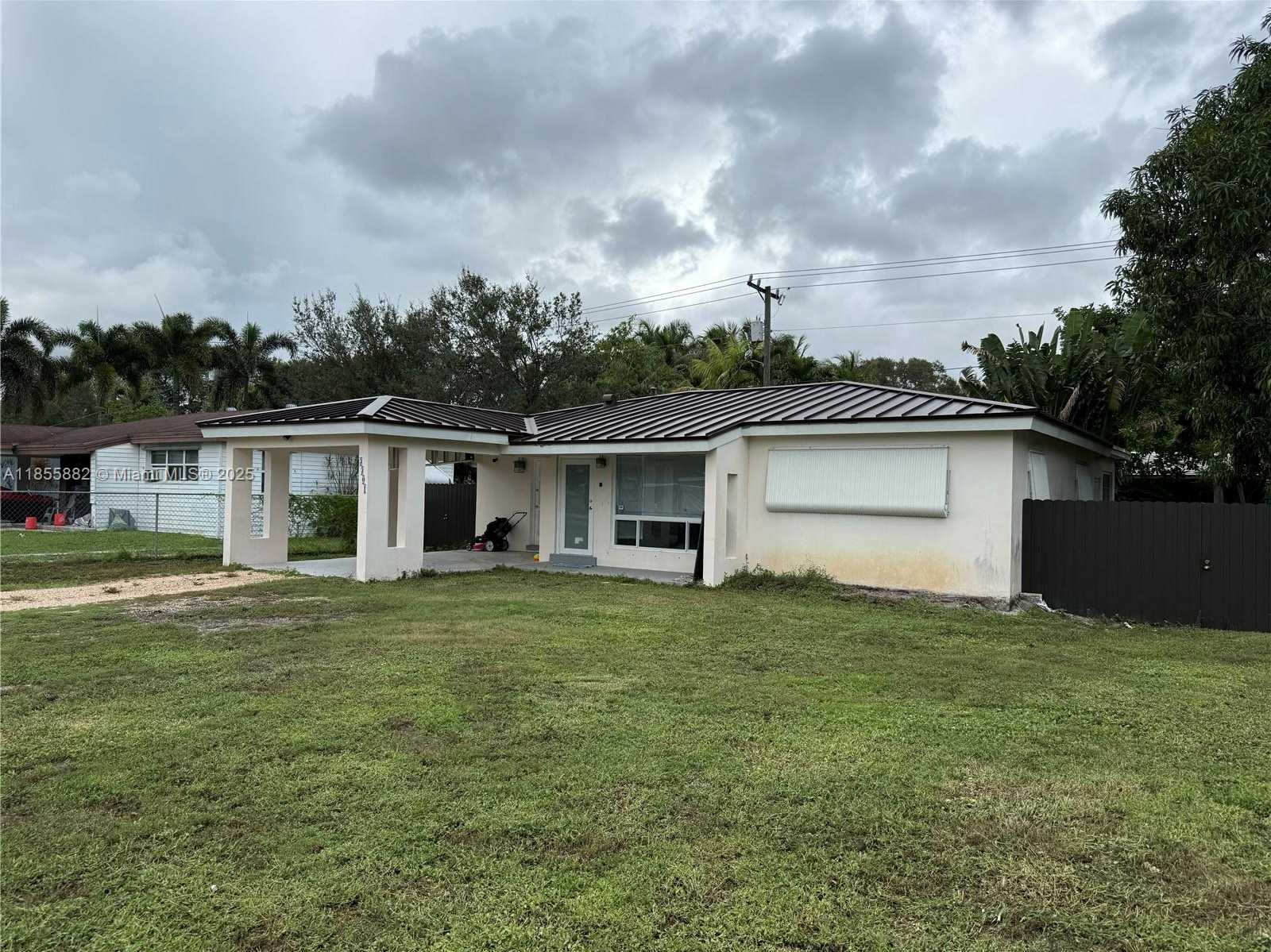 Small Image of 3301 SOUTH WEST 20TH CT, Fort Lauderdale Number 25