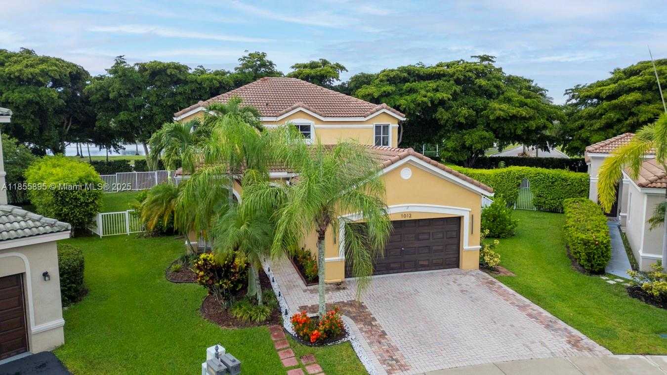Small Image of 1012 TUPELO WAY, Weston Number 2