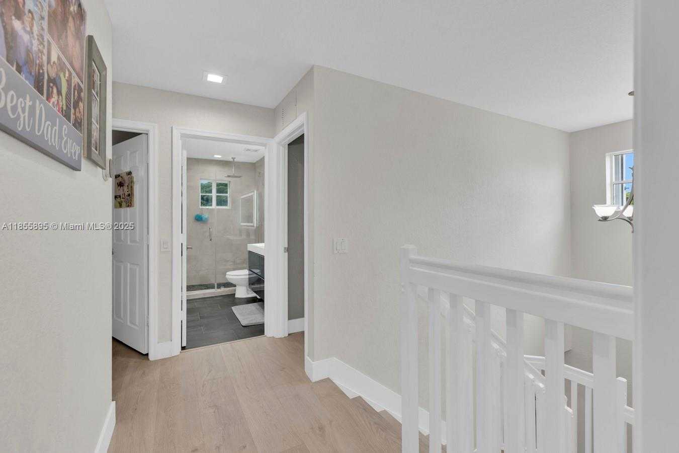 Small Image of 1012 TUPELO WAY, Weston Number 22