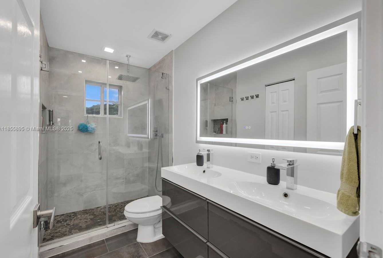 Small Image of 1012 TUPELO WAY, Weston Number 26