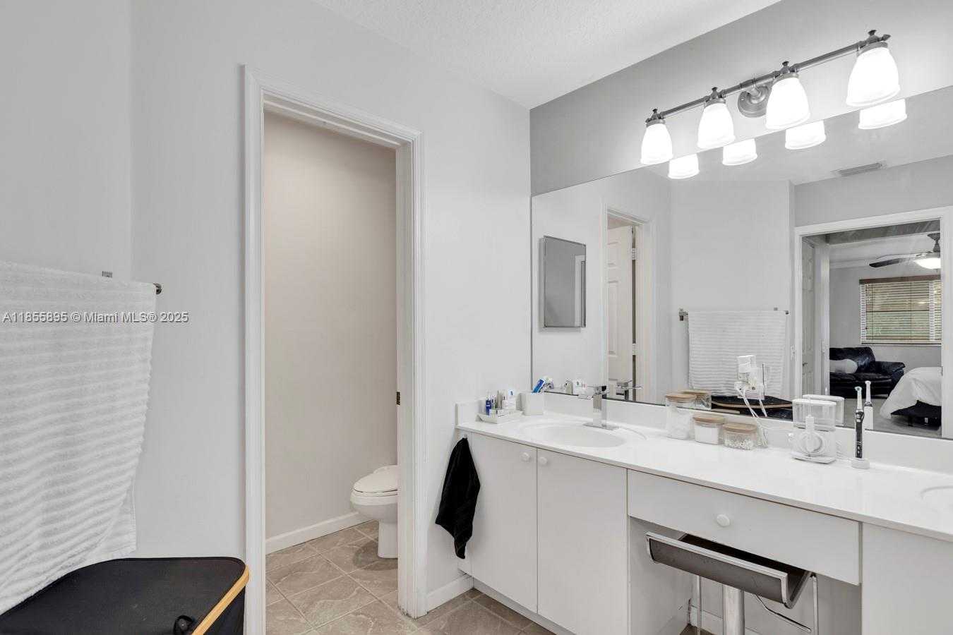 Small Image of 1012 TUPELO WAY, Weston Number 34