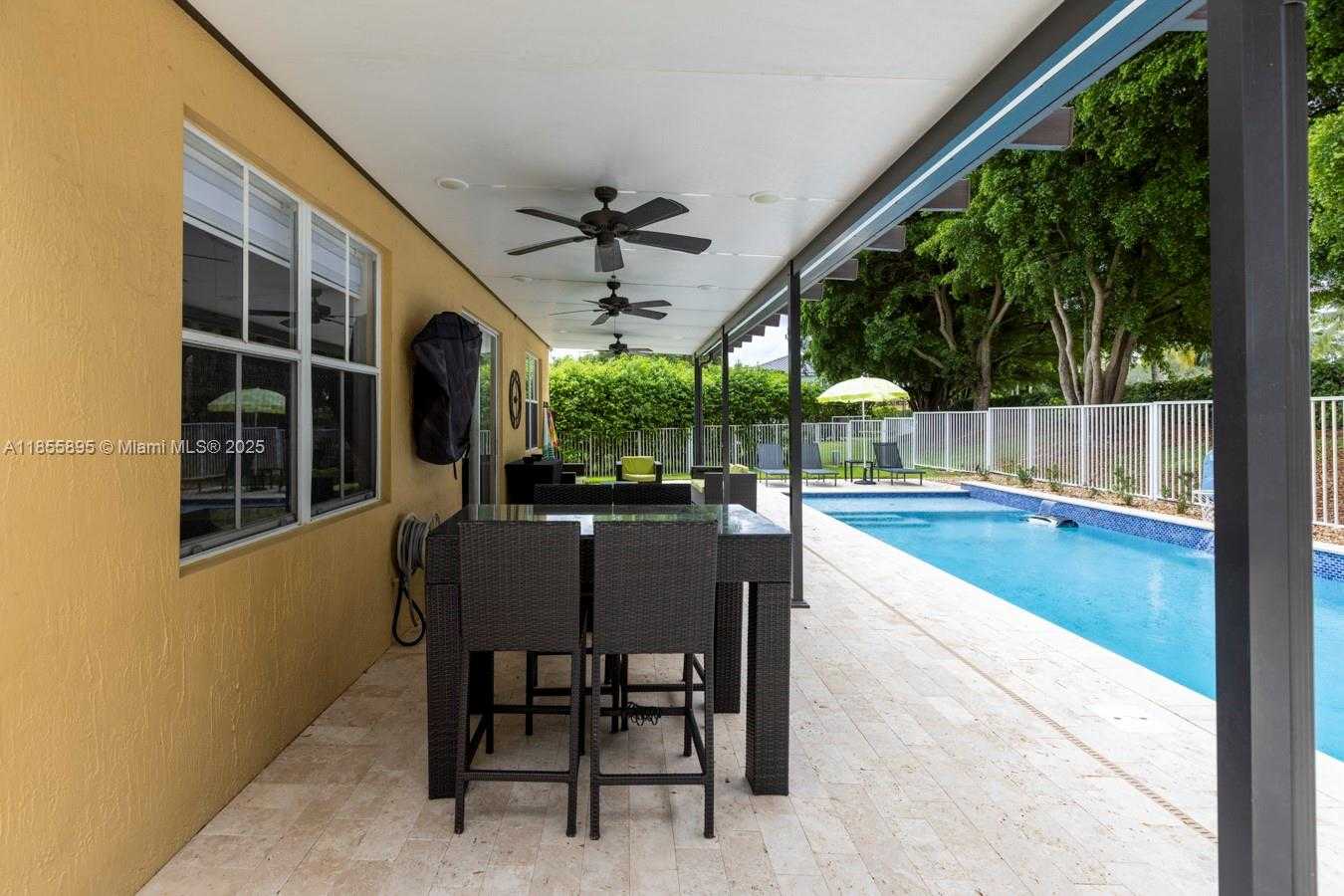 Small Image of 1012 TUPELO WAY, Weston Number 41