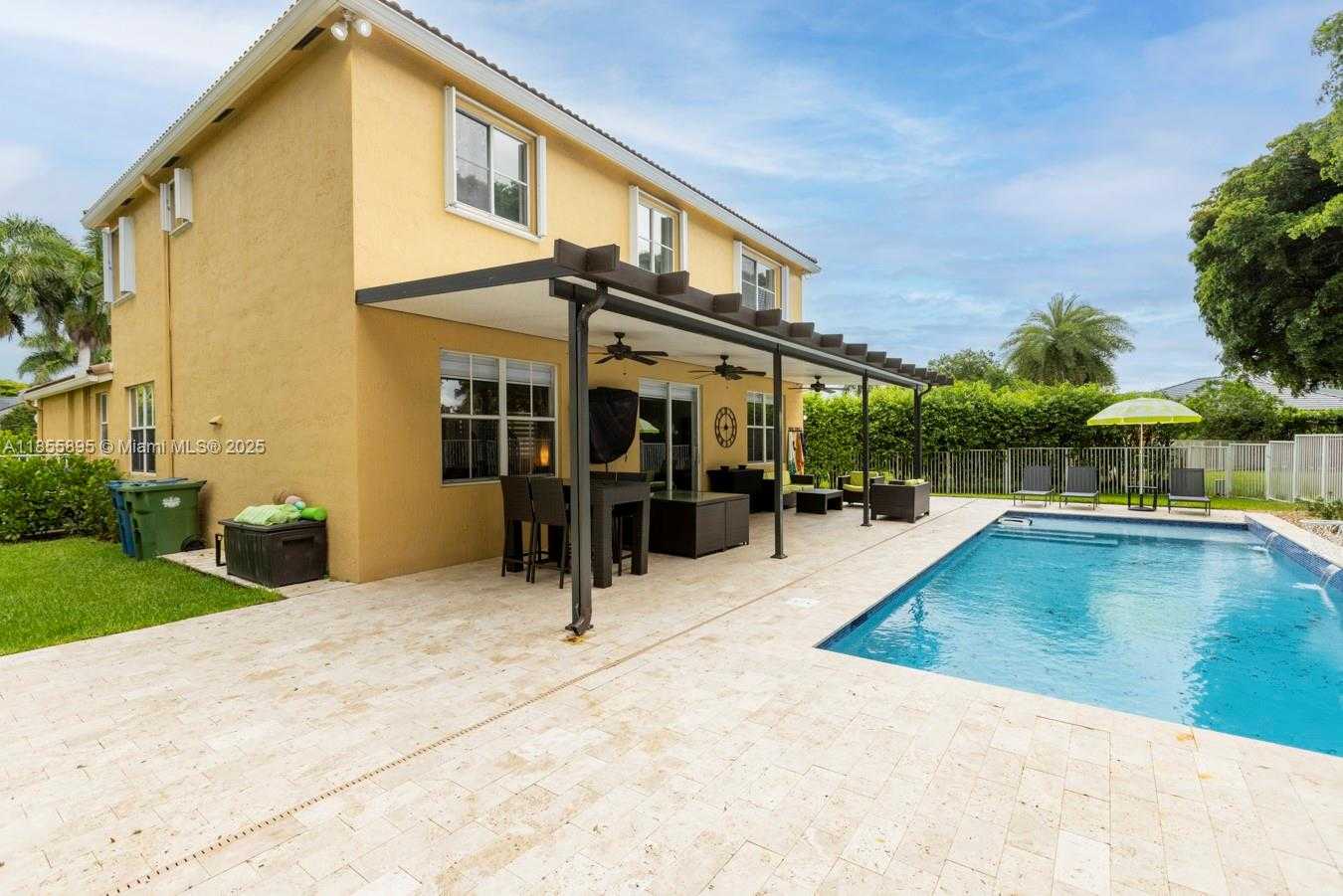 Small Image of 1012 TUPELO WAY, Weston Number 44